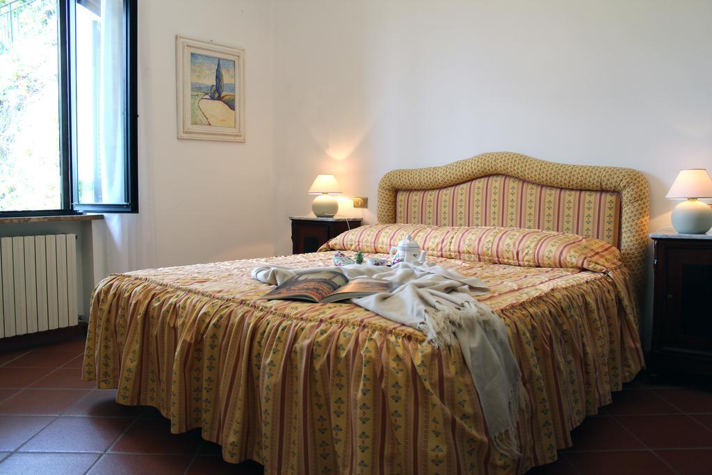 Villa Agostoli Siena Room photo